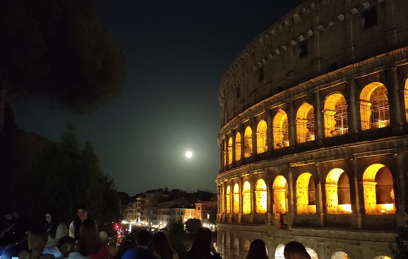 FREE Tour : Les incontournables de la Rome antique by night